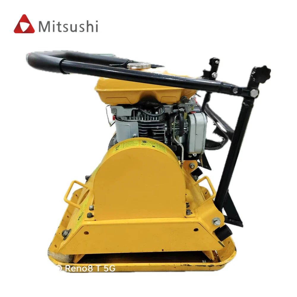 Easy to Operate New Skid Plate Motor Compactor Start Engine Compactor Plate Vibratory for Road Engineering